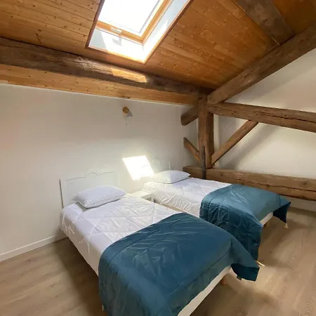 Apartment T4 Bord Canal Du Midi, Piscine Homps (Aude)